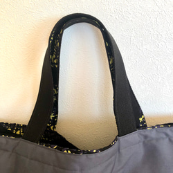 トートバッグ   〜　ハワイファッションブランドNOANOA のパッチバッグからのリメイク品 9枚目の画像
