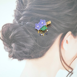 キキョウヘアクリップ　(受注生産/オーガンジー刺繍/夏/秋/フラワー/花/桔梗/お呼ばれ/上品/浴衣/ヘアアクセサリー) 4枚目の画像