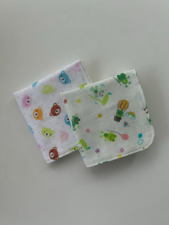 大きめ*ナマケモノ*やわらかガーゼハンカチ4枚セット