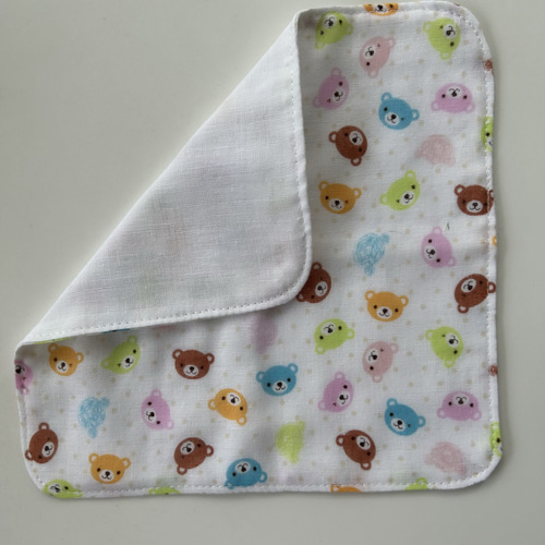 ハンドメイド 4重ガーゼハンカチ 2枚セット 子供用 くま柄マルチ