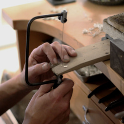 金色桂花耳骨夾 L 第15張的照片