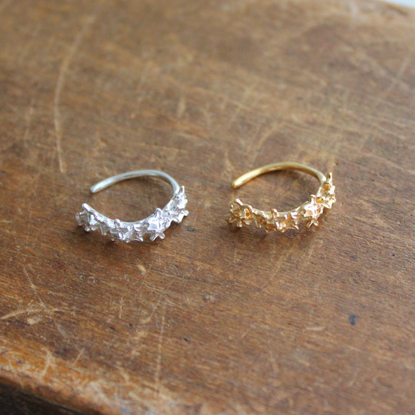 金色桂花耳骨夾 L 第7張的照片