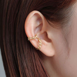 金色桂花耳骨夾 L 第11張的照片