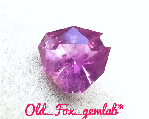 天然パープルサファイア（日独ソ付） 0.54ct / 23jan25b 指輪