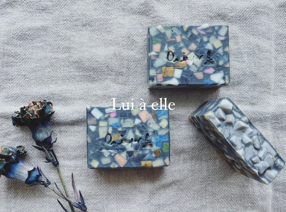 【SALE】万能石鹸　Lui à Elle Soap  　秋　冬　ギフト　メンズ & レディース　 雑貨石鹸【１個】 1枚目の画像