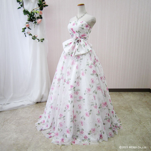 カラードレス ウェディングドレス 結婚式 花嫁 前撮り演奏会 白 カラードレス ウェディングドレス 結婚式 花嫁 前撮り演奏会 白