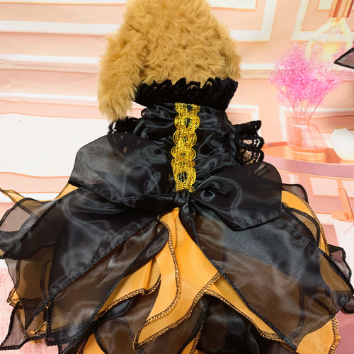 ハンドメイド　犬服　ハロウィン柄ワンピース（オレンジ）　サイズオーダー ハンドメイド 犬服 ハロウィン柄ワンピース（オレンジ） サイズ