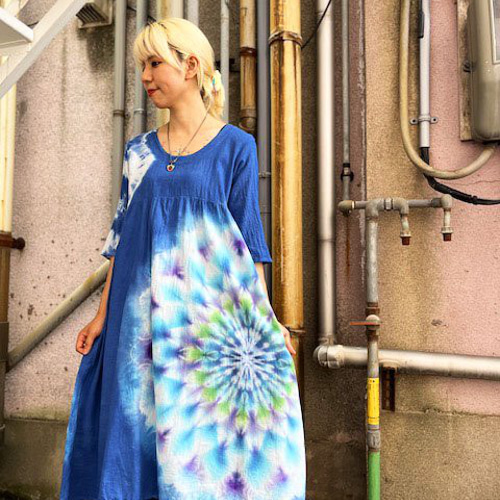 リメイク　本染　ワンピース ロング　派手　個性的　大漁旗　古旗Ｂ N様専用］古布リメイク 大漁旗の柿渋染キャミソールワンピース