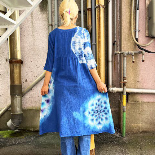 リメイク　本染　ワンピース ロング　派手　個性的　大漁旗　古旗Ｂ 古布リメイク 大漁旗の柿渋染キャミソールワンピース 大漁旗