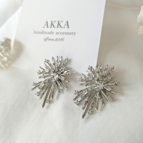 Kirakiraboshi bijou earring キラキラ星 樹脂 イヤリング