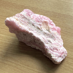アルゼンチン産　ロードクロサイト　インカローズ原石　① 阿根廷産　紅紋石　Rhodochrosite 51g 7枚目の画像