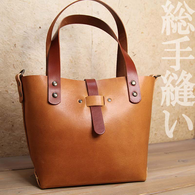 新品タグ付 日本製 栃木レザー チマブエ定価5.2万 ヌメ革トートバッグキャメル ヌメ革トートバッグキャメル 栃木レザー 日本製 チマブエ定価5.2万 新品タグ付