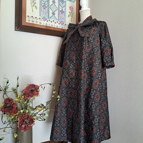 ☆ 着物リメイク/7マル大島紬/七分袖/ボウカラー フレアワンピース  