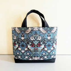 M✰ウィリアムモリスのトートバッグ♡大人気柄❗いちご泥棒／ミント