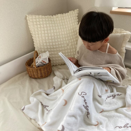 Moon blanket discount