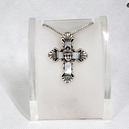 貝貼りのクロスとキングデザインの・シルバー９２５製未使用トップ！