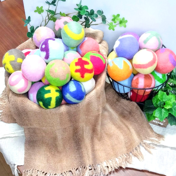 藍理　ボールパイソン　アルビノ　羊毛フェルト 藍理様専用 ボールパイソン アルビノ 羊毛フェルト - 立体・オブジェ