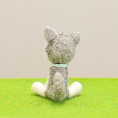 羊毛フェルト シベリアンハスキーのキーホルダー どうぶつキーホルダー