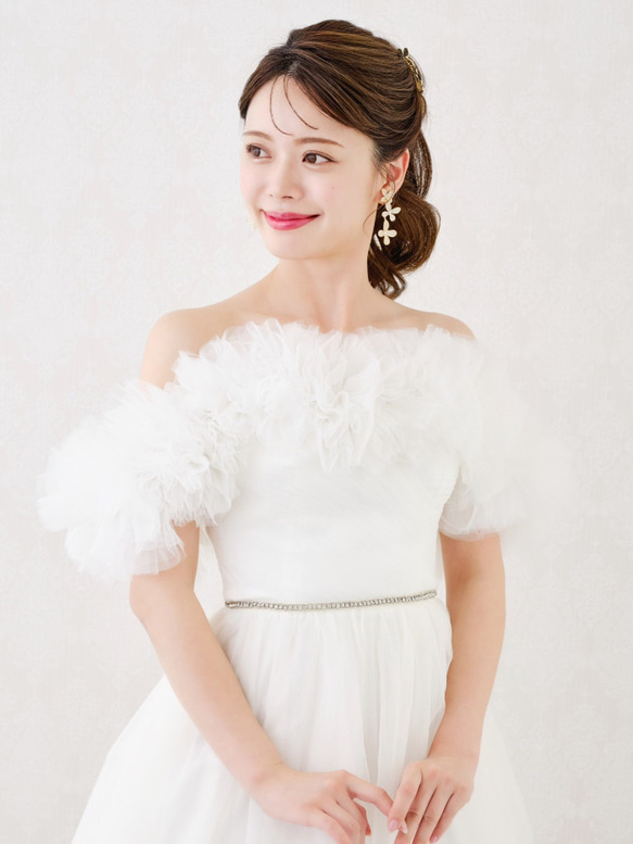 CR139ブライダルピアス  蝶々 大ぶり　揺れる 花嫁ピアス　ブライダルピアス　結婚式ピアス　ウェディングピアス 5枚目の画像