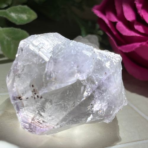 カコクセナイト ファントム✨ ラベンダー アメジスト 結晶 原石 ラフストーン