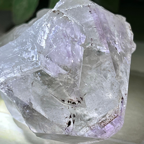 カコクセナイト ファントム✨ ラベンダー アメジスト 結晶 原石 ラフストーン