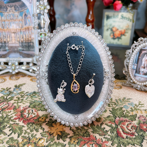 アンティーク　アクセサリーディスプレイ アンティーク雑貨 クラシカルなチャームディスプレイフレーム