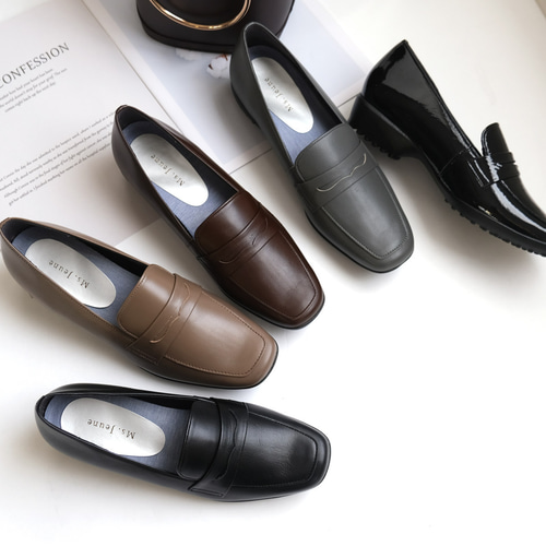 日本の職人のこだわりが詰まる足に優しい日本製本革ローファー