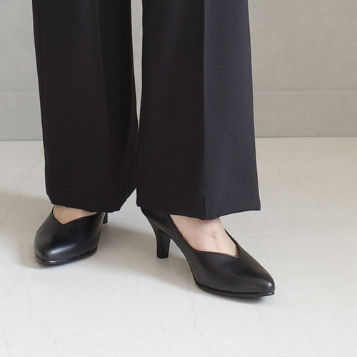 Vカットラインが美しい6cmヒールパンプス 日本製本革 / PO-NU890