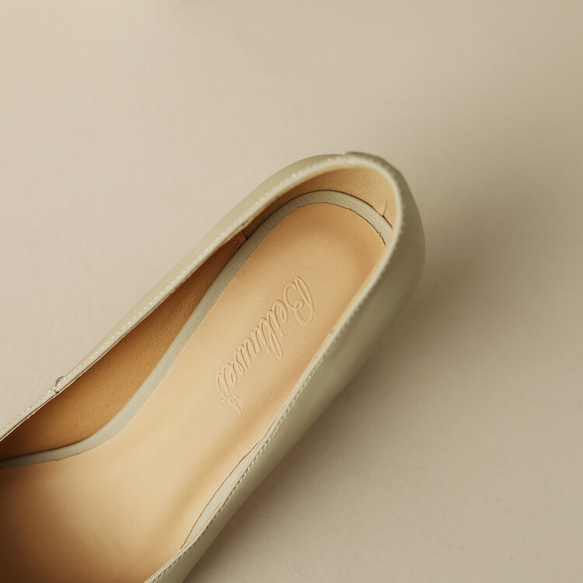 23 新款女士真皮鞋時尚獨特鞋高跟鞋 22 厘米 ~ 24.5 厘米杏色 #812⭐免運費⭐ 第11張的照片