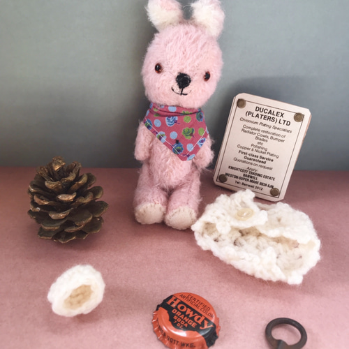 ☆junkな木箱シリーズ☆ いちごミルクカラーのうさちゃん テディベア