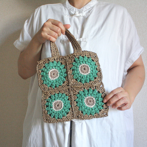アネモネが咲くにーにーバッグ granny square 2×2 ハンドバッグ