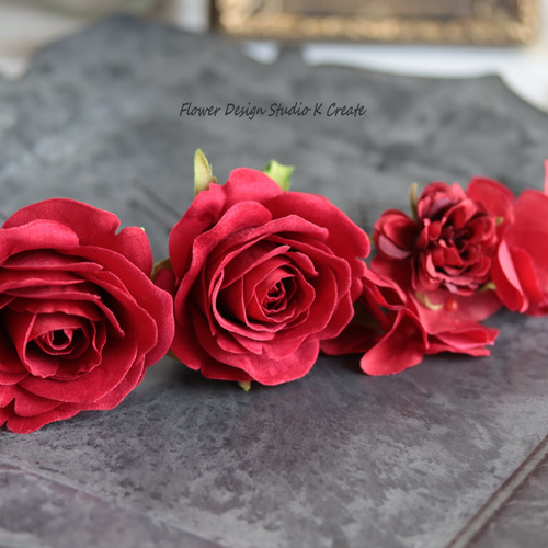 赤い薔薇と黄色いプチフラワーのヘッドドレス 美女と野獣 ウェディング