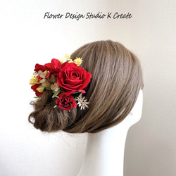 赤い薔薇と黄色いプチフラワーのヘッドドレス　美女と野獣　ウェディング　赤　バラ　薔薇　結婚式　発表会　髪飾り　披露宴 4枚目の画像