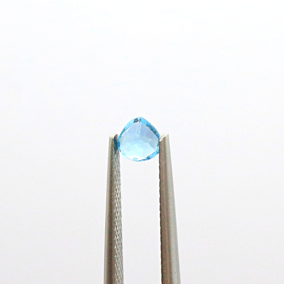 AG-L-308　天然石 ルース 素材 アパタイト 約0.39ct 3枚目の画像