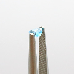 AG-L-310　天然石 ルース 素材 アパタイト 約0.215ct 4枚目の画像