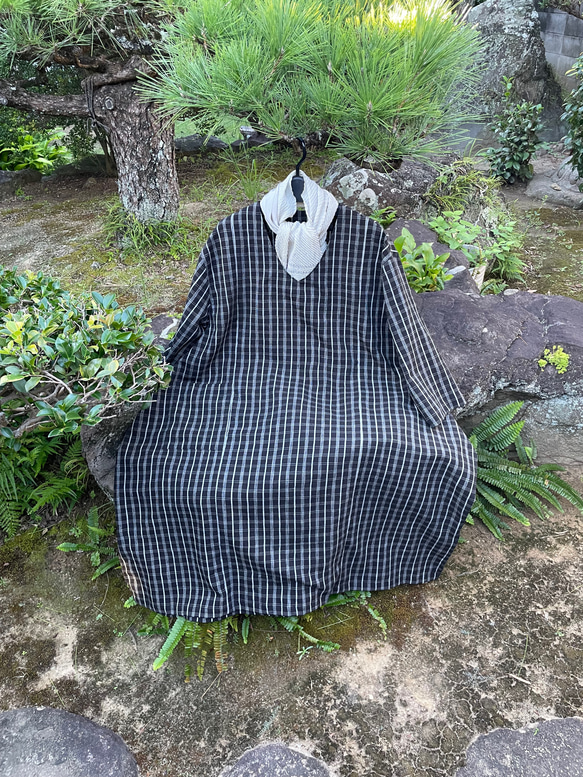 着物リメイク】ゆったりコクーンワンピース/綿縮み ワンピース 古布華 