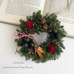 手のひらサイズが可愛い♪ミニクリスマスリース プリザーブドフラワー