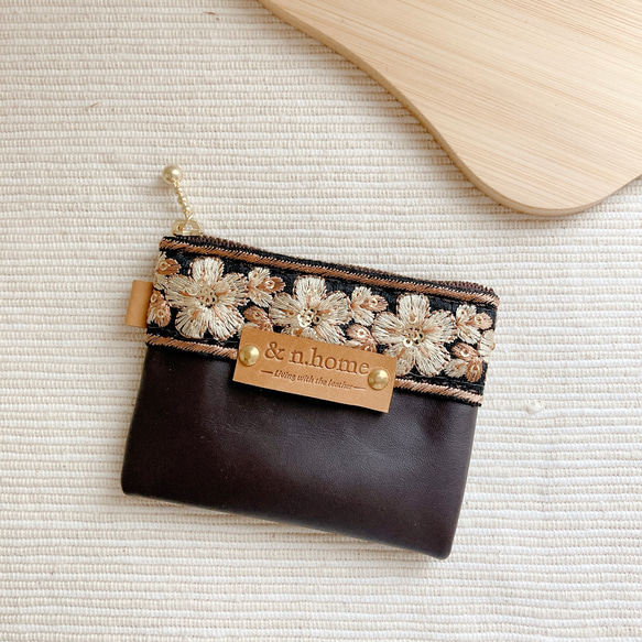 leather×インド刺繍リボン✤コインケース② 1枚目の画像