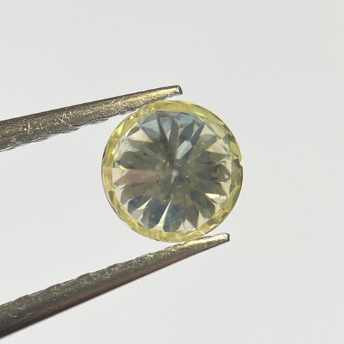 ダイヤモンドルース/ 付き合え V.L.B.Y/0.392 ct 