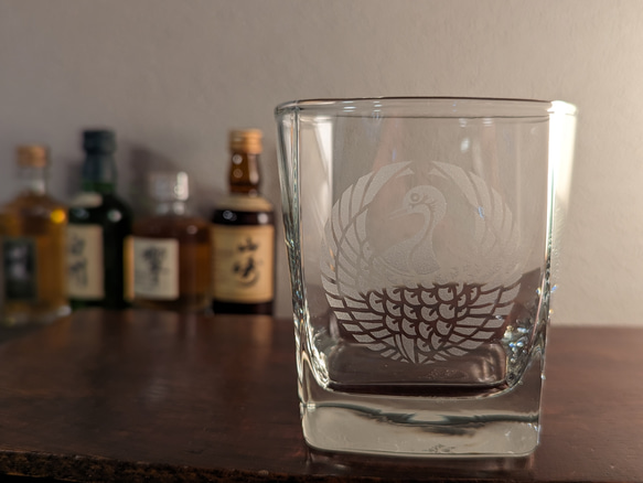 鶴の丸紋　ロックグラス 2枚目の画像