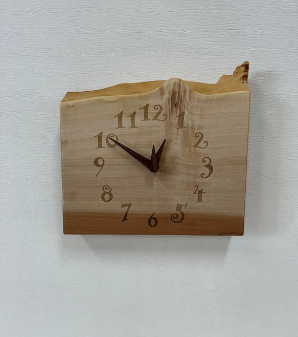 木の時計掛時計 栃