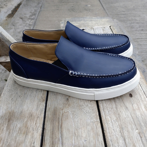 ◇新色ネイビー◇本革ローファー◇男女兼用◇スニーカーソール