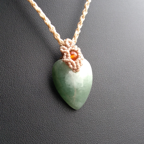 ミャンマー産】本翡翠の天然石マクラメペンダント[PEN-43] ネックレス