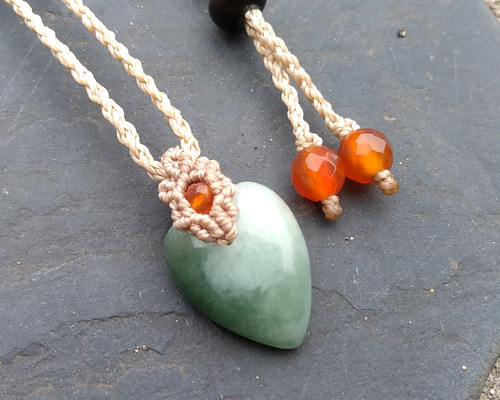ミャンマー産】本翡翠の天然石マクラメペンダント[PEN-43] ネックレス