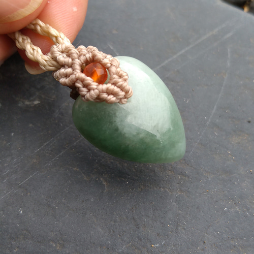 ミャンマー産】本翡翠の天然石マクラメペンダント[PEN-43] ネックレス