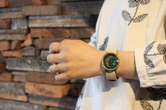 ◆『MOON』　クォーツ式手作り腕時計◆LBQ-3088-MOON 6枚目の画像