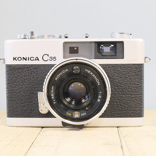 KONICA（コニカ） C35 FD ブラック | 新宿の稀少中古カメラ