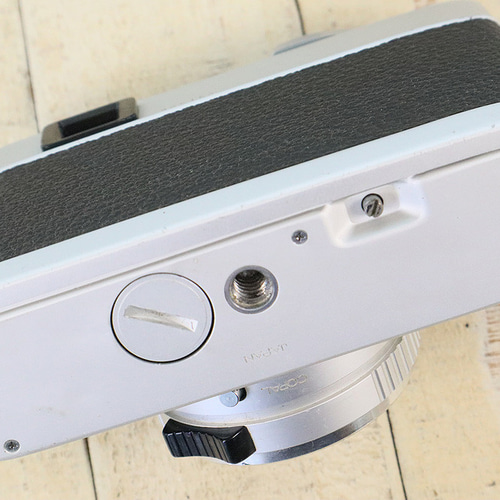 完動品】【3ヶ月保証】オールドフィルムカメラ コニカ KONICA C35 初期