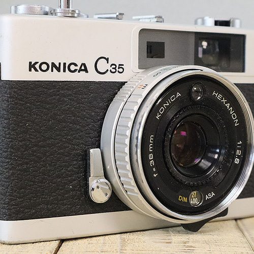 フィルム入門に★Konica C35★完動品＊美品＊初期保証＊作例必見！ 完動品】【3ヶ月保証】オールドフィルムカメラ コニカ KONICA C35 初期