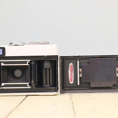 完動品】【3ヶ月保証】オールドフィルムカメラ コニカ KONICA
